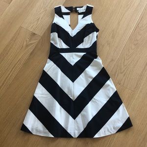 Vineyard vines striped dress